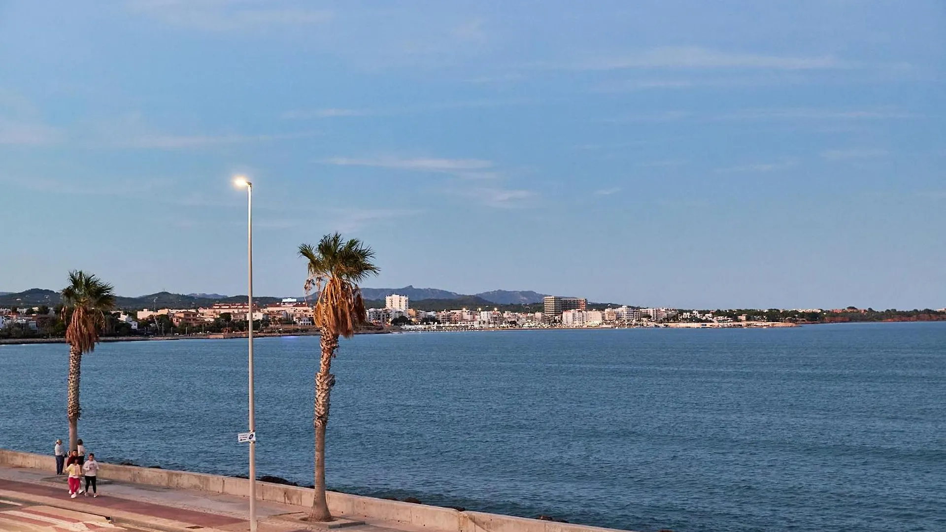 فندق Taiga Delta De L'Ebre إليامبويا 4*,  إسبانيا